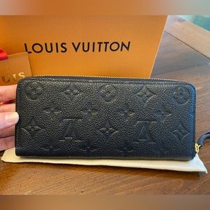 Authentic Louis Vuitton Clemence Wallet in Monogram Empreinte Leather